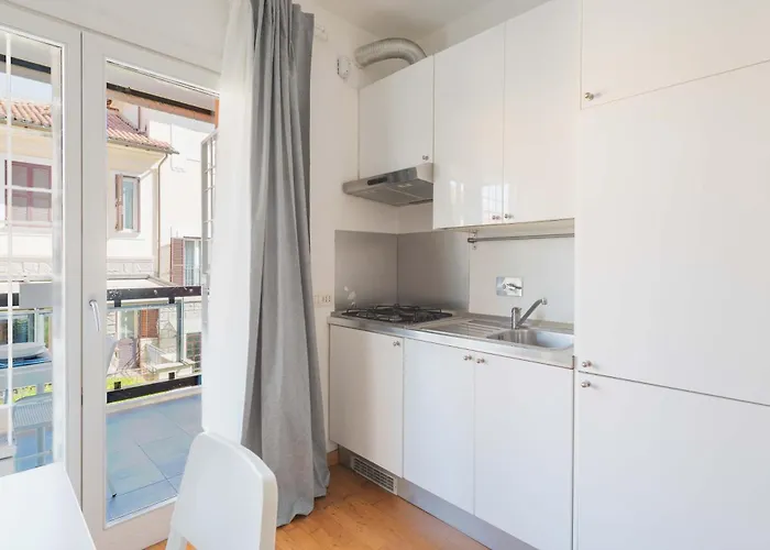 Loverhome 3 Róma