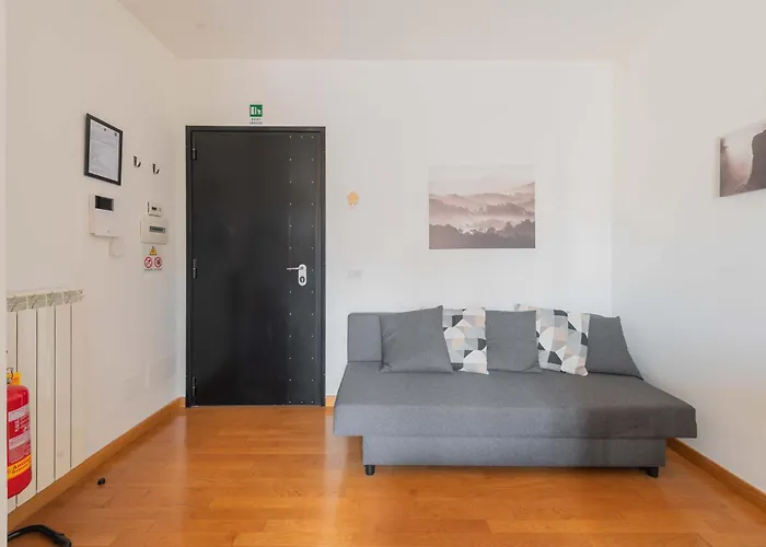Loverhome 3 Róma