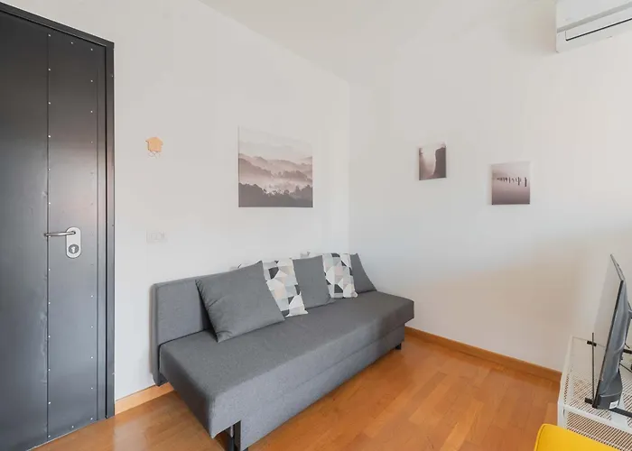 Loverhome 3 Apartman *