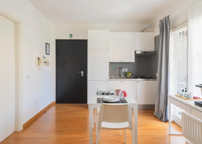 Loverhome 3 *
