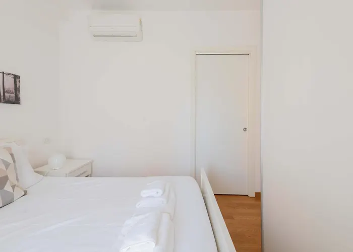Loverhome 3 Apartman Róma