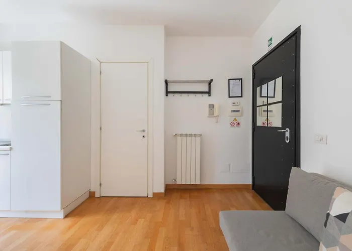 Loverhome 3