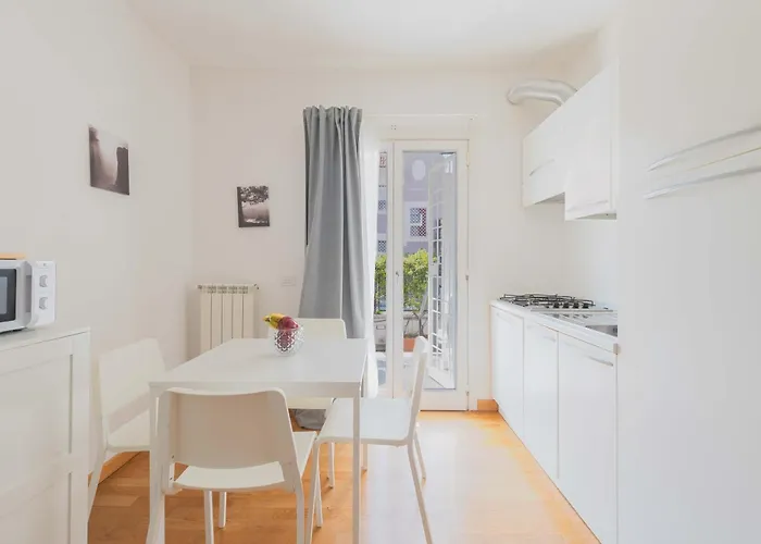 Loverhome 3 Róma